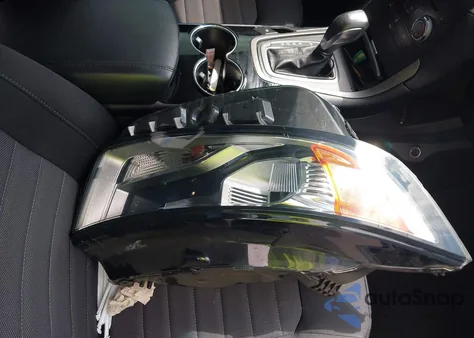 2018 Ford Edge Se z USA, uszkodzony, nr VIN 2FMPK3G96JBB63519